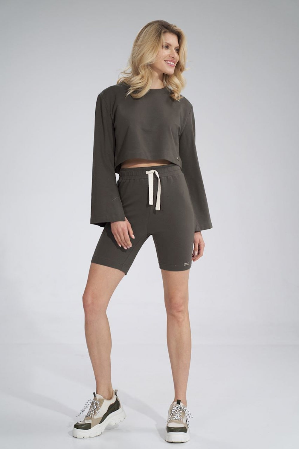 Oliwka Shorts