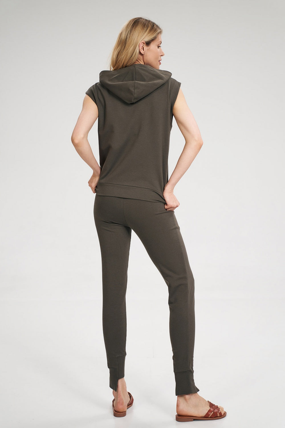 Olive Tracksuit trousers