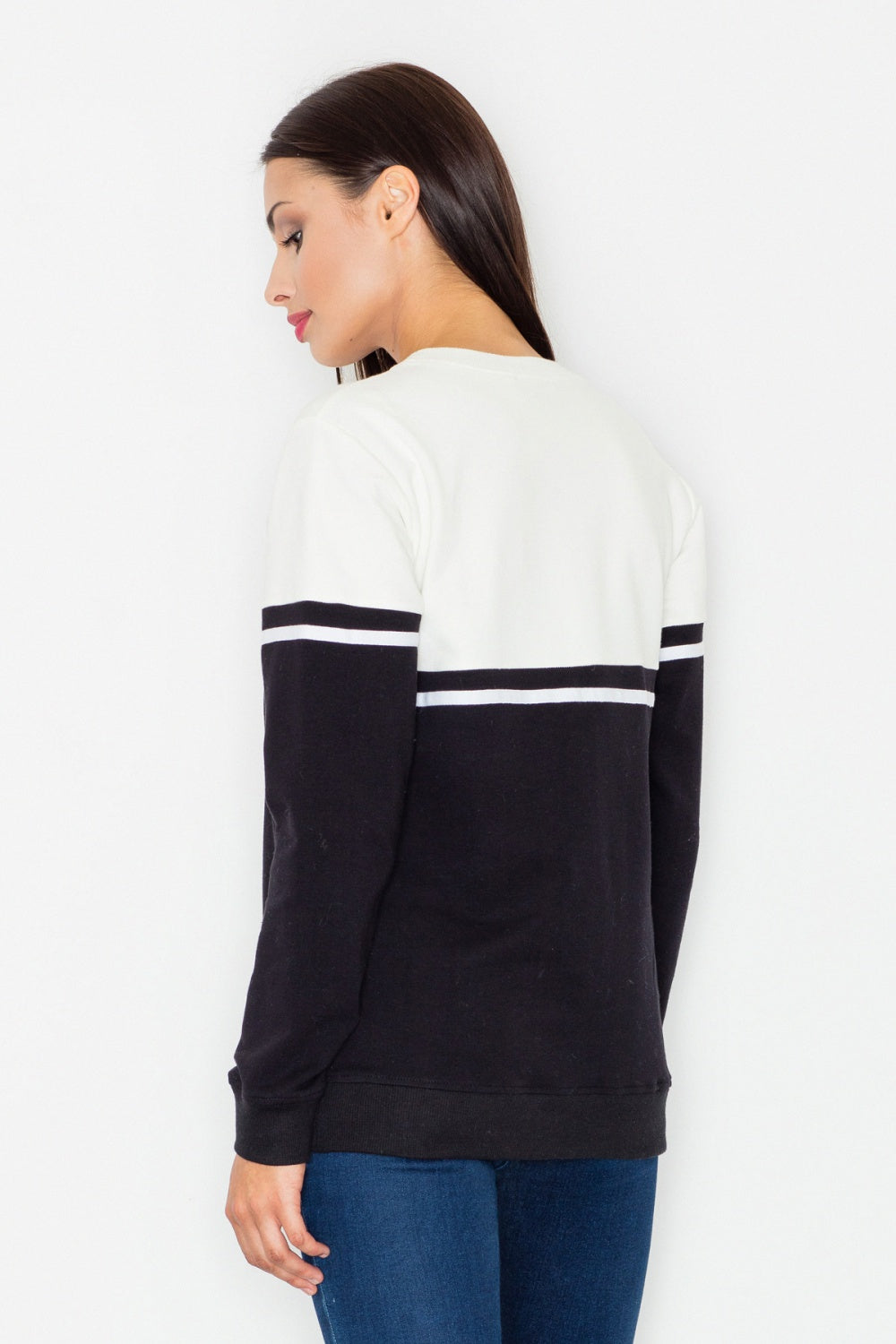 Black Ecru Sweatshirt