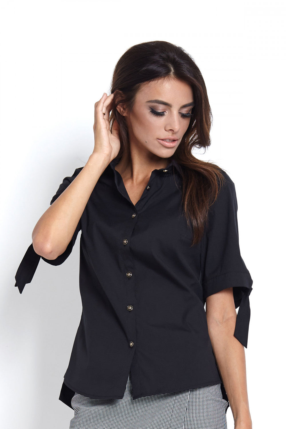 B Black Short sleeve shirt
