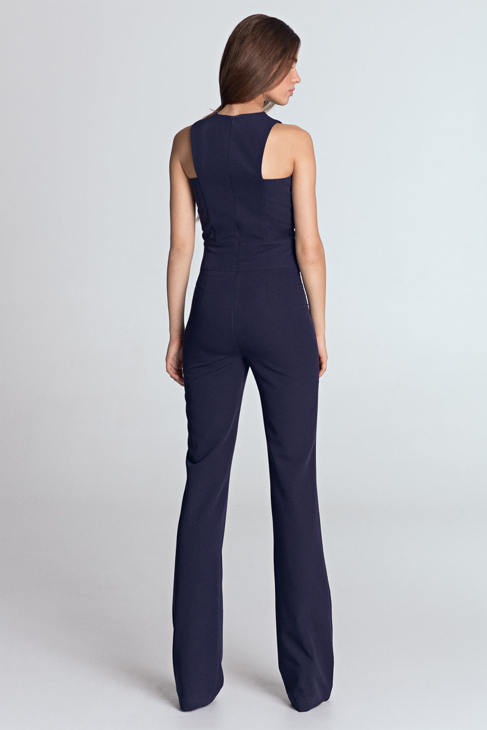 odsłoniętymi ramionami KM Violet Suit
