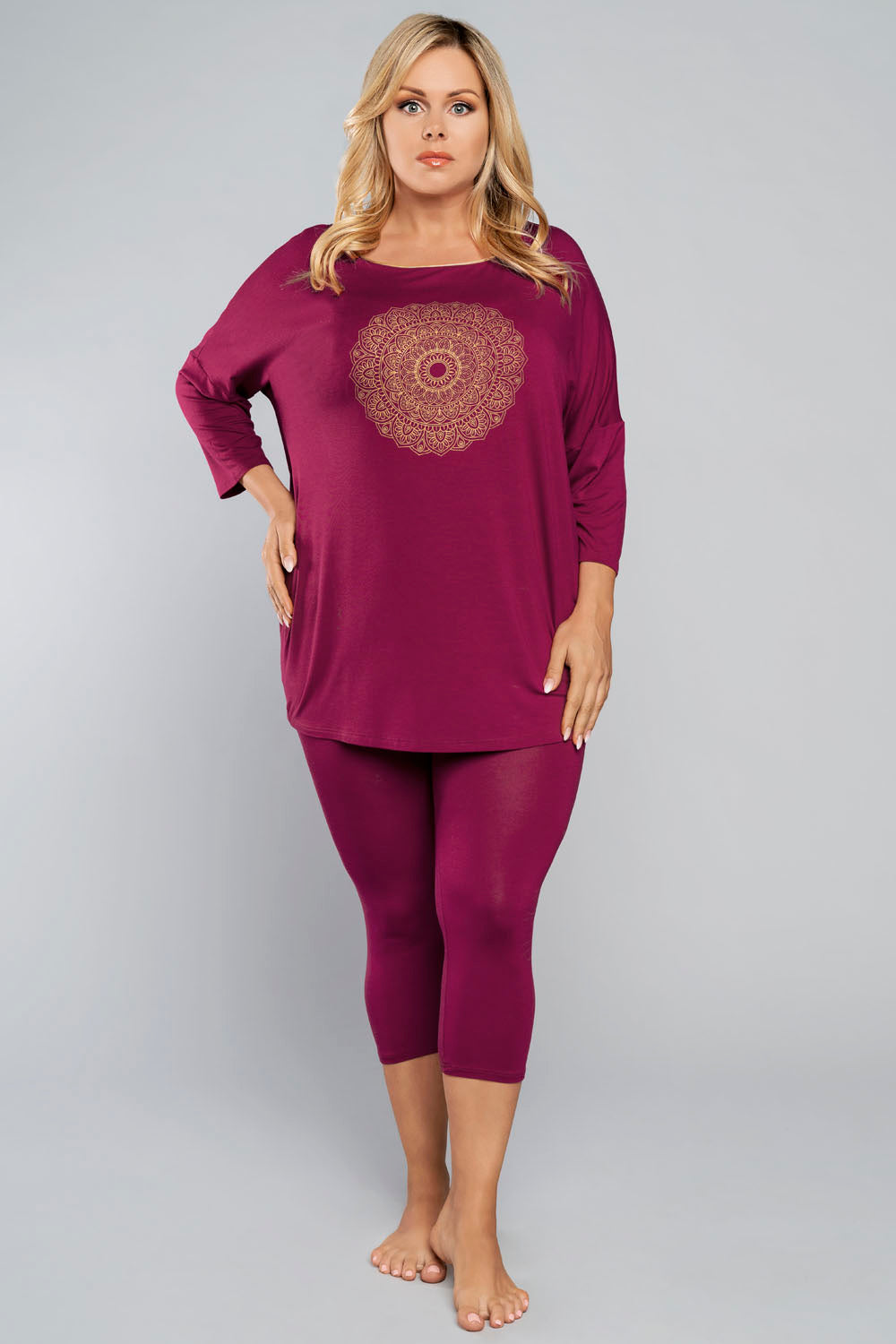 r  sp  Wino Pyjama