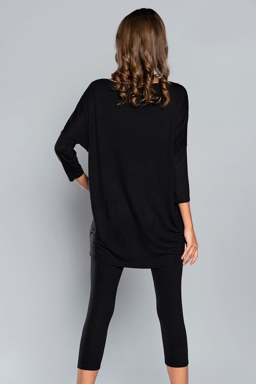 r  sp  Black Pyjama