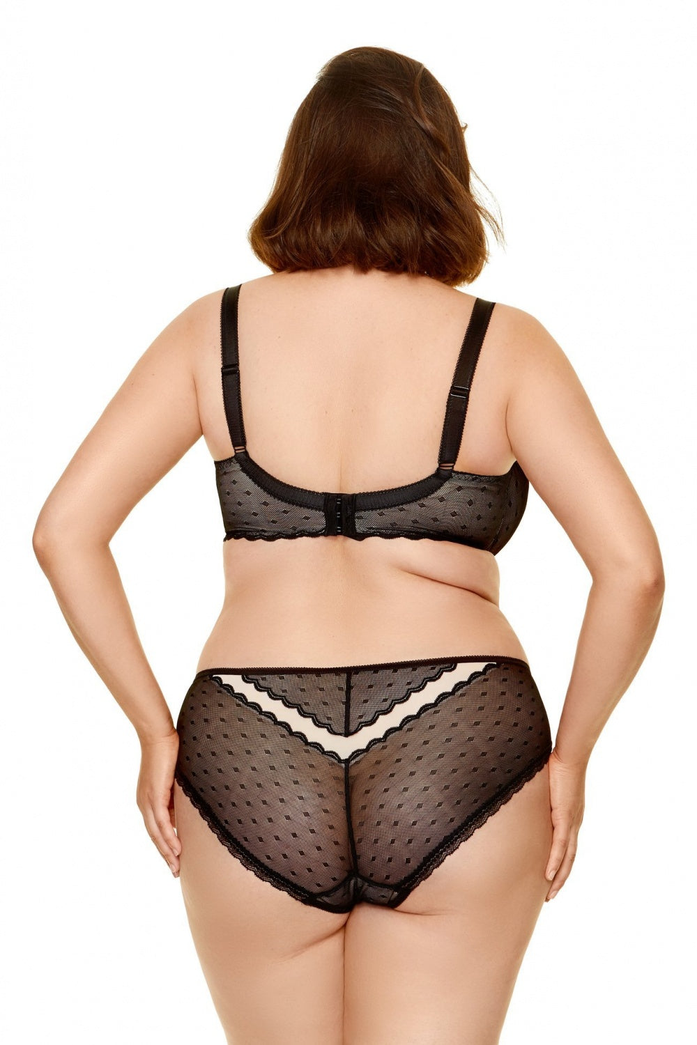 B Black Beige Semi-soft