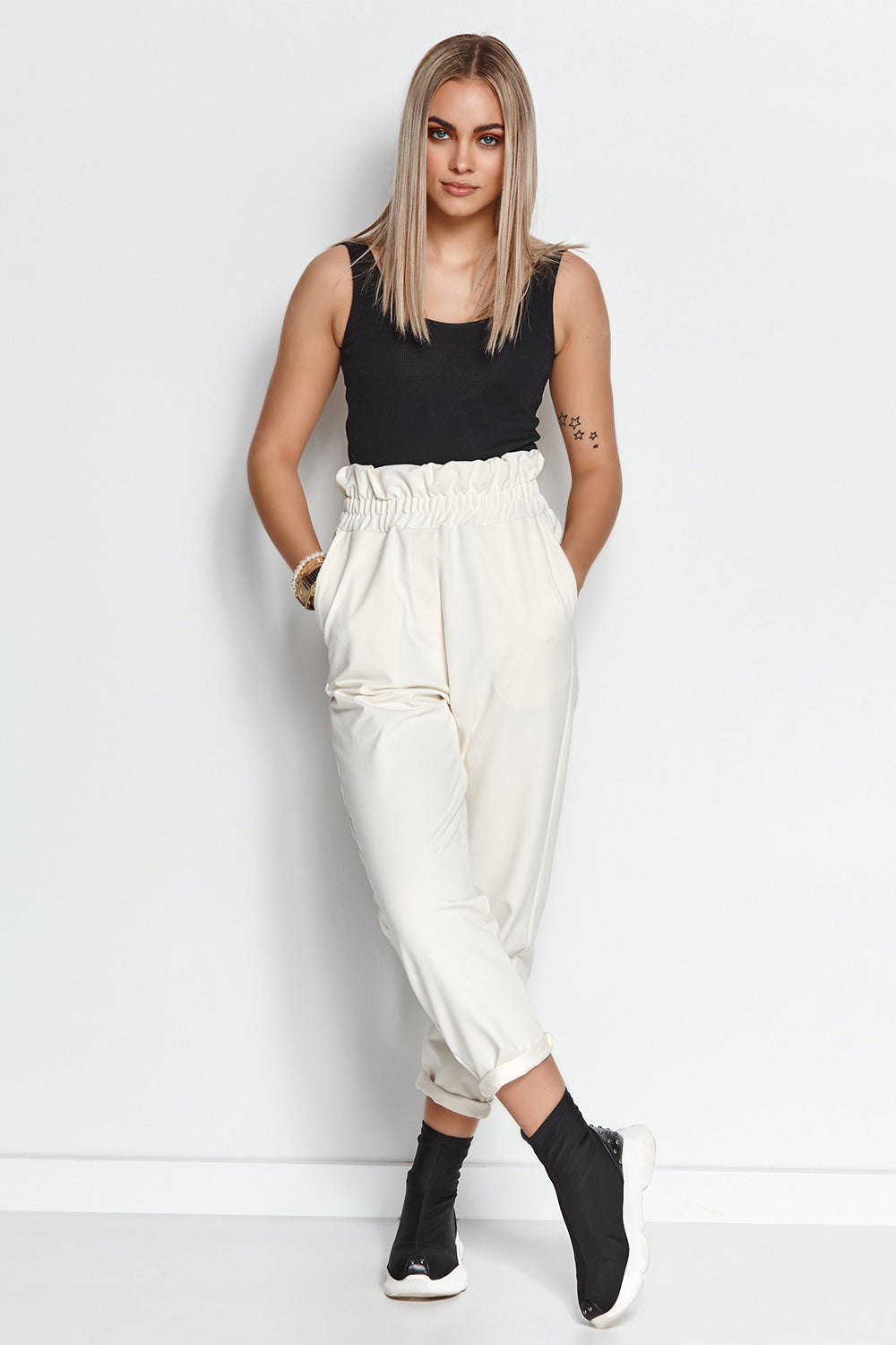 Śmietana Tracksuit trousers
