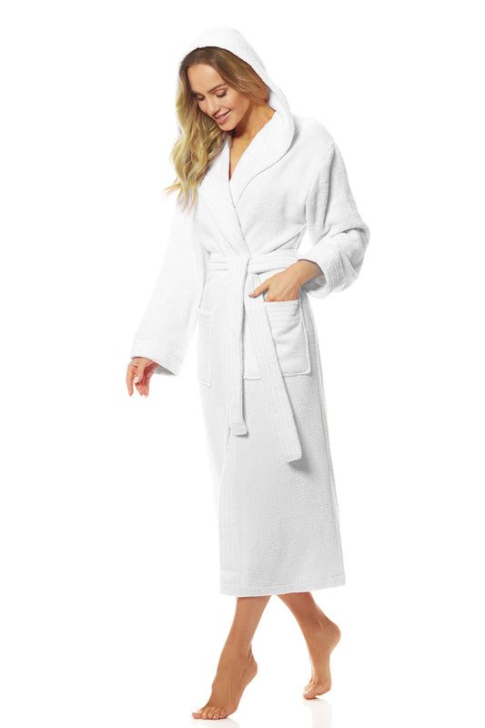 Wihte Long bathrobe