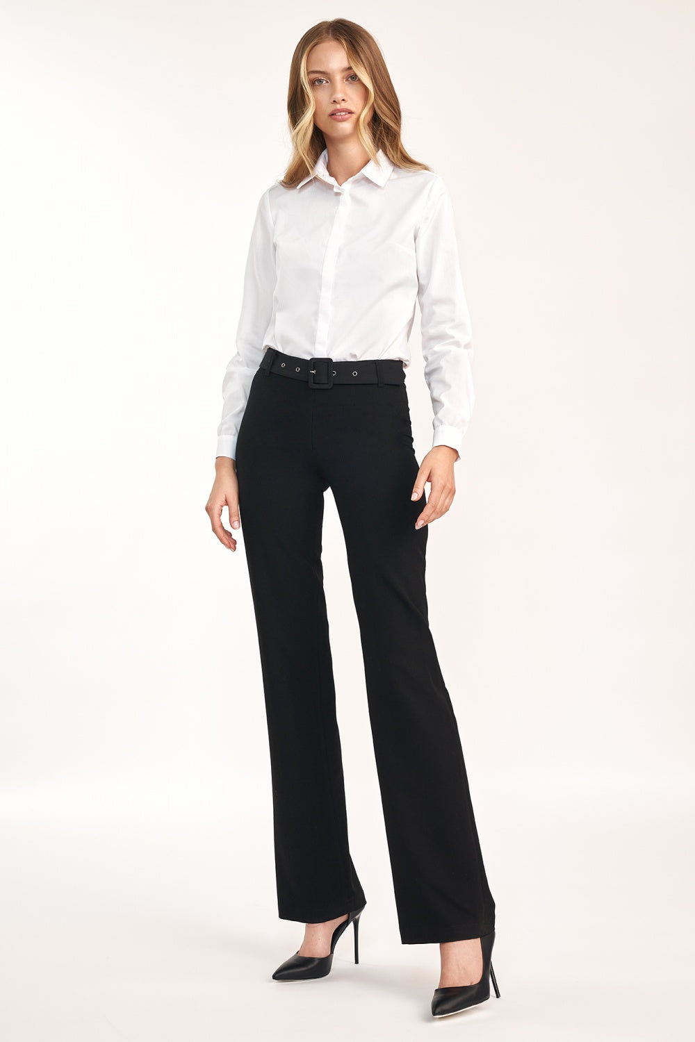 z rozszerzaną nogawką SD Black Women trousers