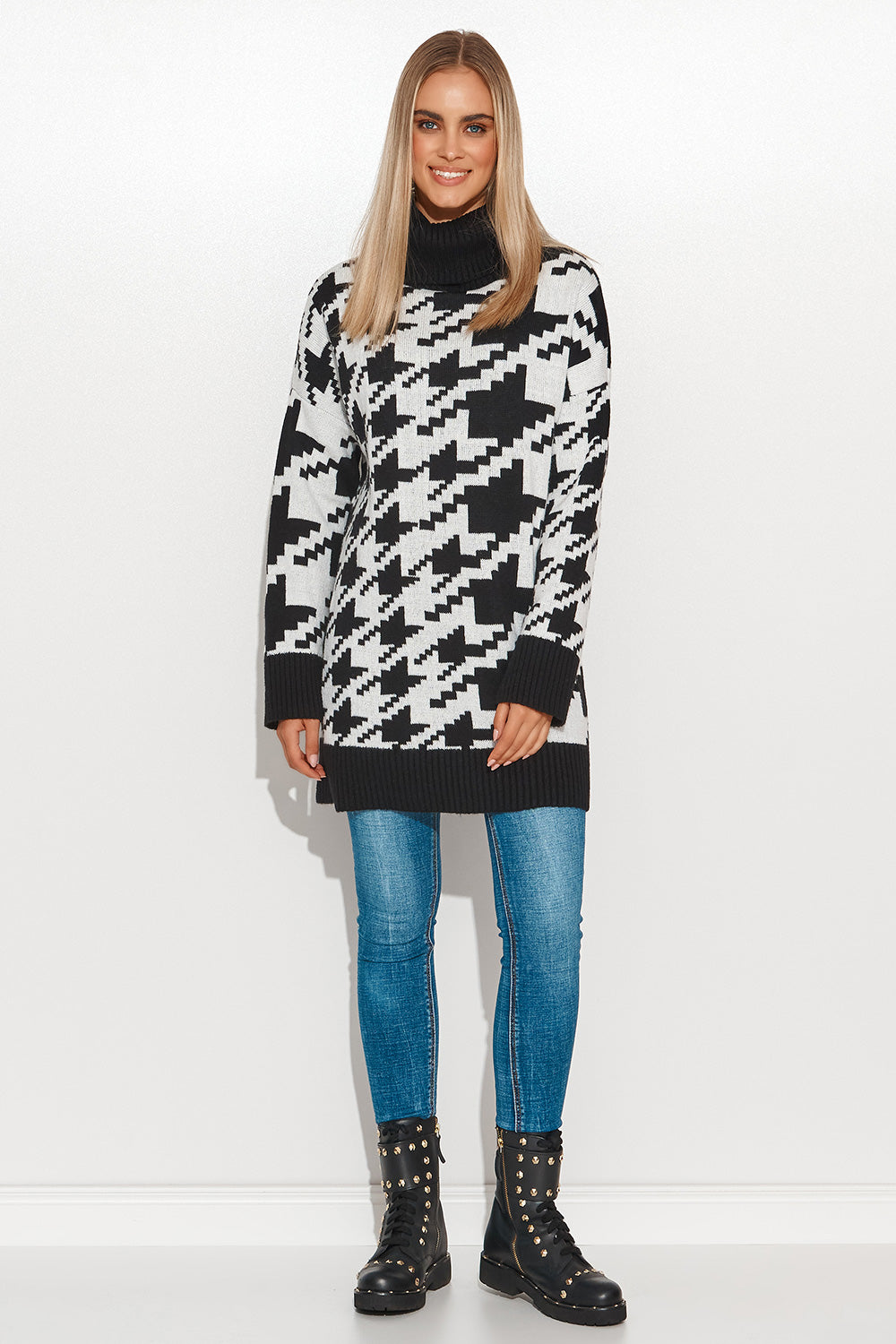 Black Ecru Long jumper