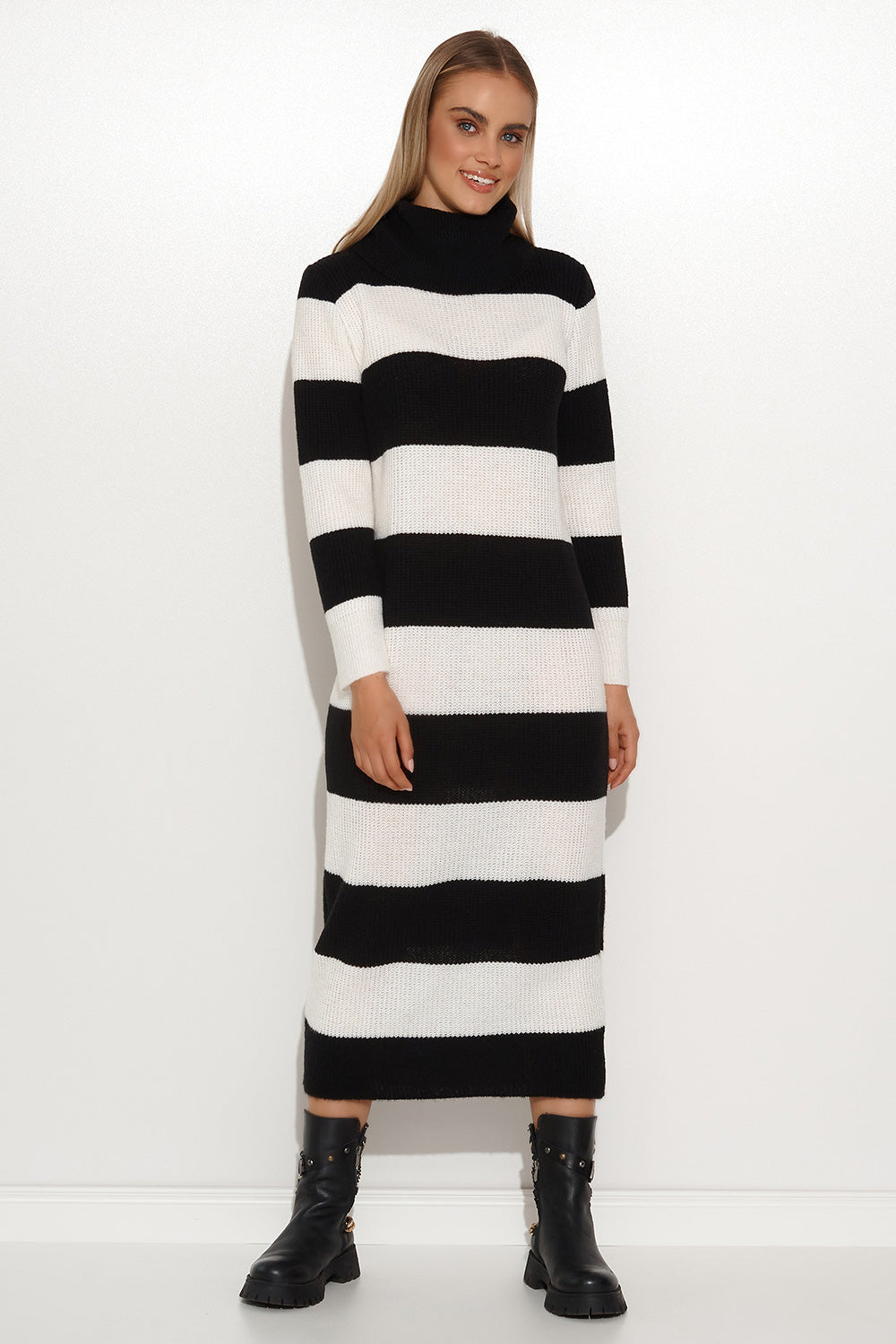 Black Ecru Daydress