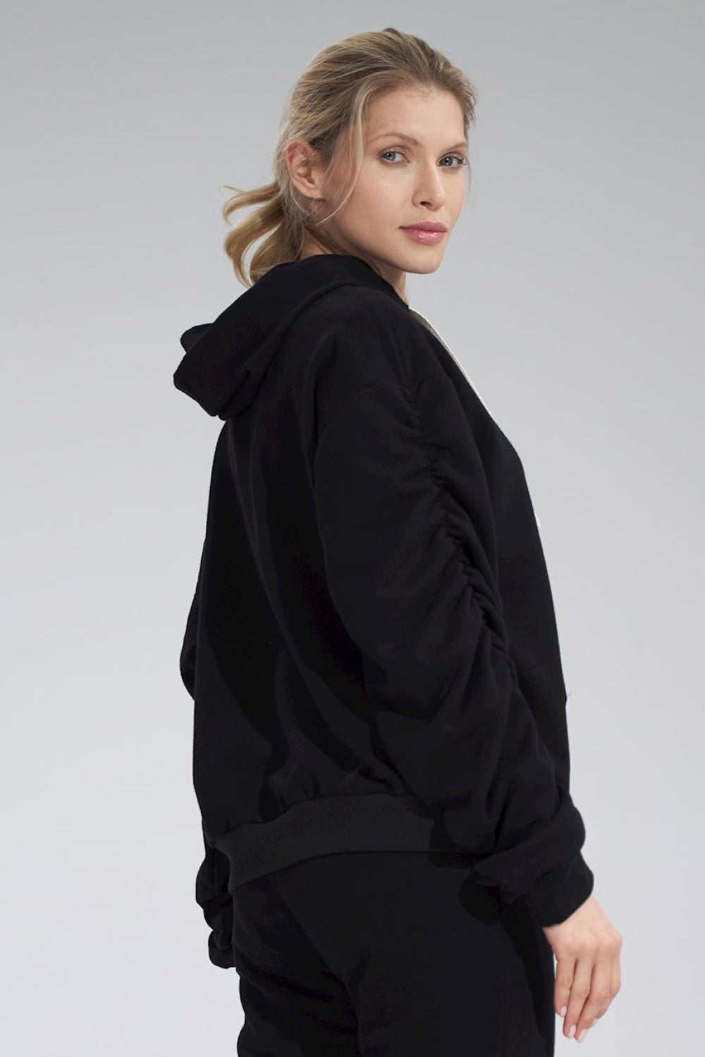 Black Sweatshirt