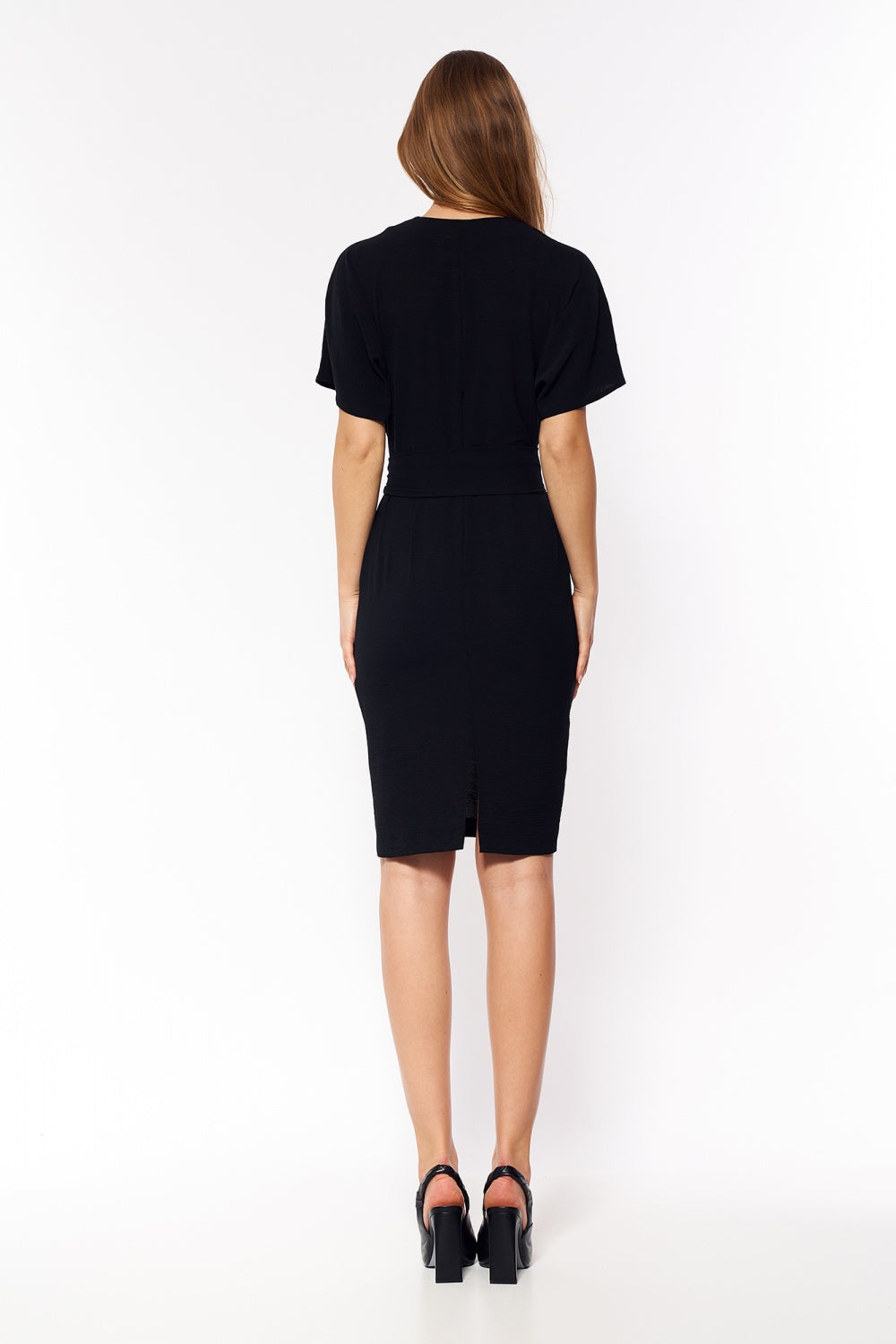 sukienka z wiązaniem w pasie S Black Daydress