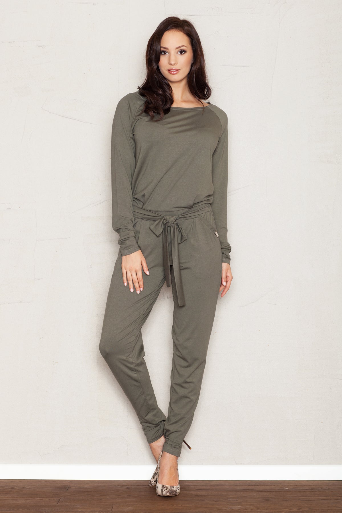 Oliwka Suit