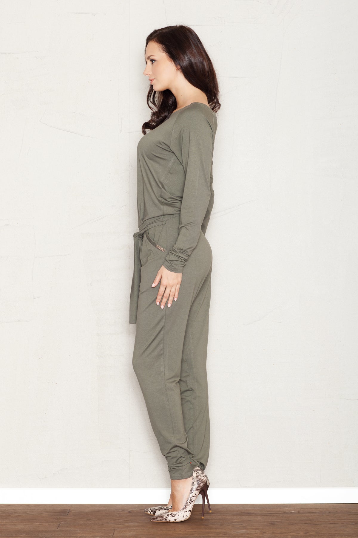 Oliwka Suit